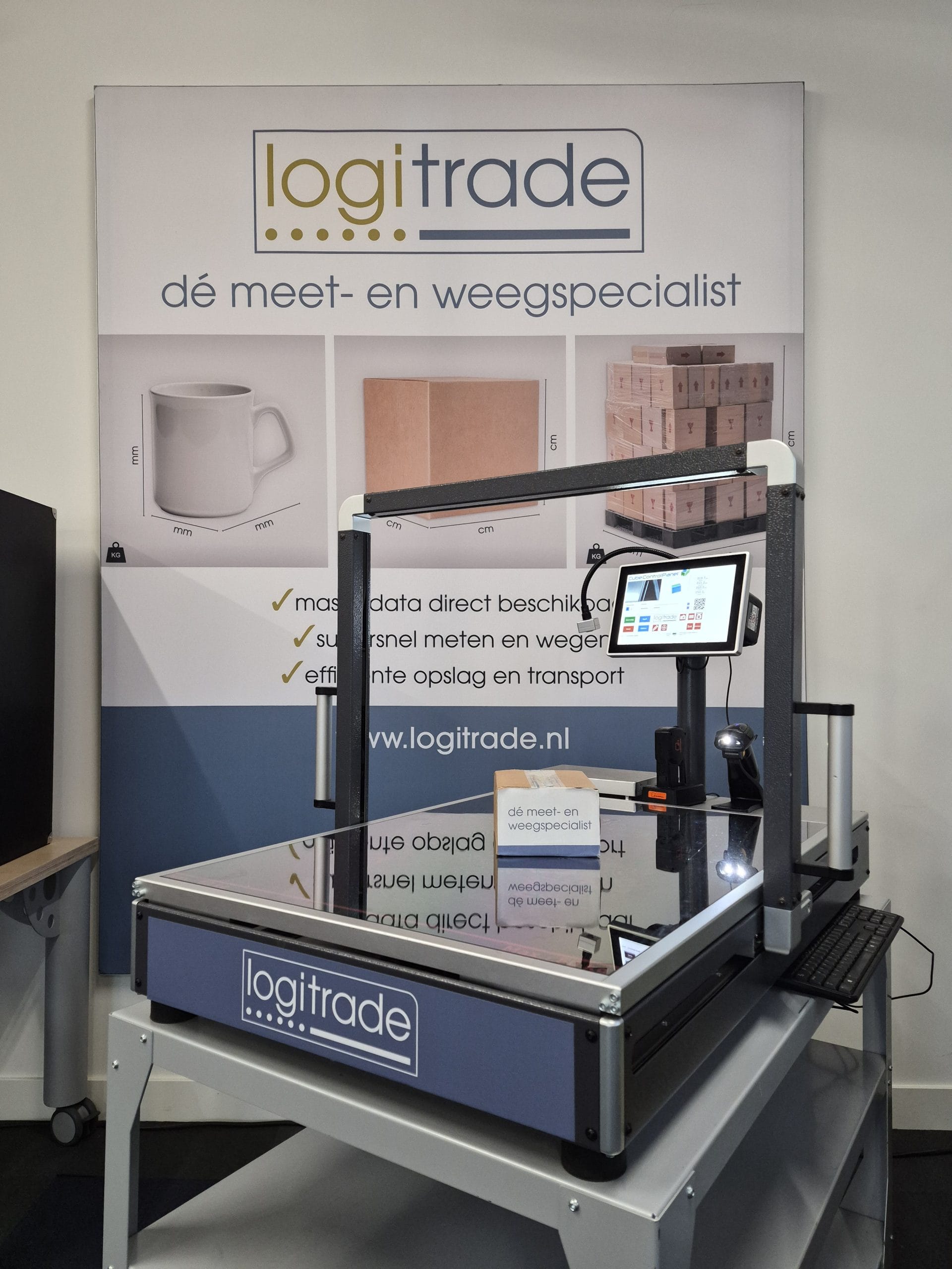 ZippCube kopen of huren: wat is voor jouw magazijn voordeliger?