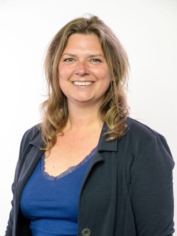Jolanda Oudenhooven-Pluijmert, Projectmanager bij Logitrade